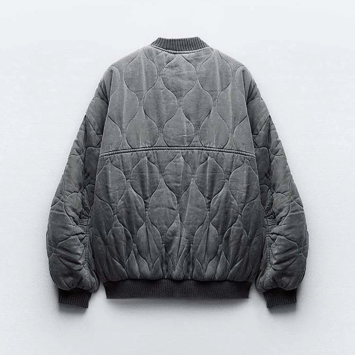Women's Oversized Quilted Bomber Jacket with Snap Buttons and Pockets