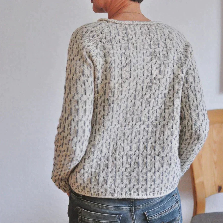 Women’s Round Neck Textured Knit Jumper with Ribbed Hem and Cuffs