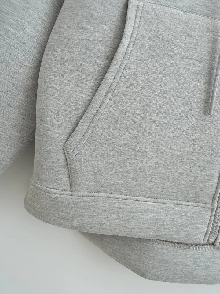 Women's Oversized Zip-Up Hoodie with Drawstring Hood and Pockets