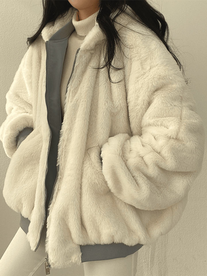 Women's Oversized Winter Jacket with Soft Lining and Zip Closure