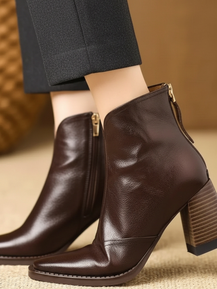 Olivia | Sleek Leather Boots