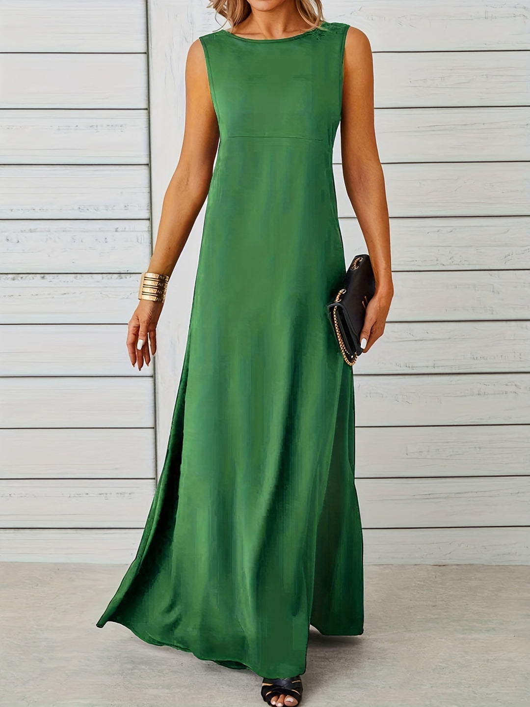 Women's Sleeveless Maxi Dress with Floor-Length Flow and Clean Lines